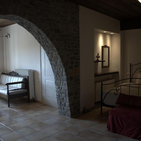 Aparthotel Αργουλιάς Tzermiádon Zewnętrze zdjęcie