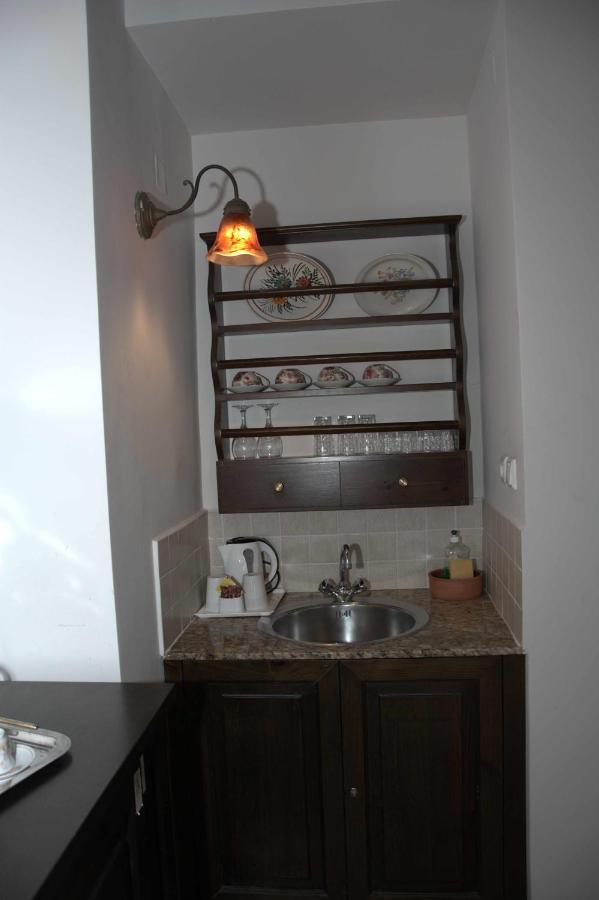Aparthotel Αργουλιάς Tzermiádon Zewnętrze zdjęcie